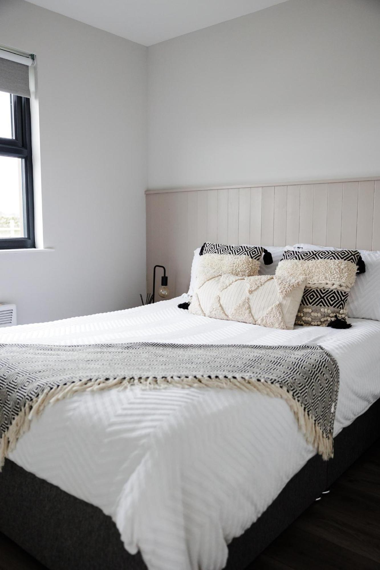 Slemish Hideaway - Funky Pheasant Villa Broughshane Bagian luar foto