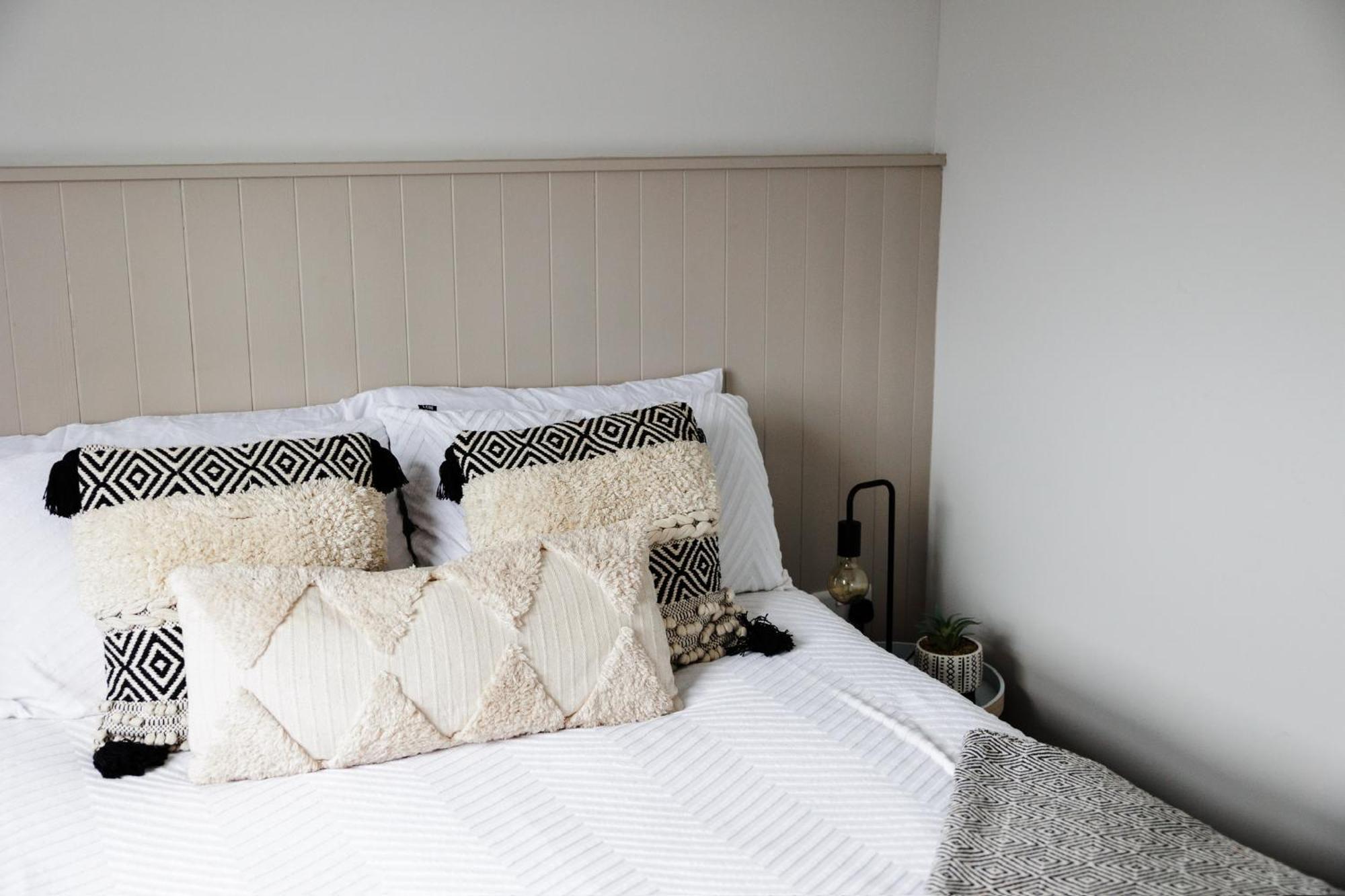 Slemish Hideaway - Funky Pheasant Villa Broughshane Bagian luar foto