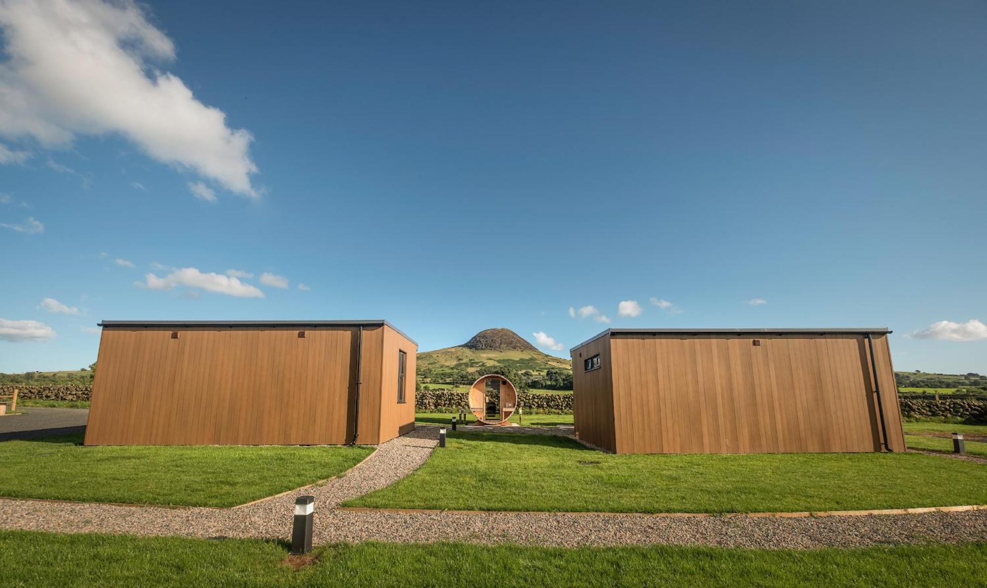 Slemish Hideaway - Funky Pheasant Villa Broughshane Bagian luar foto